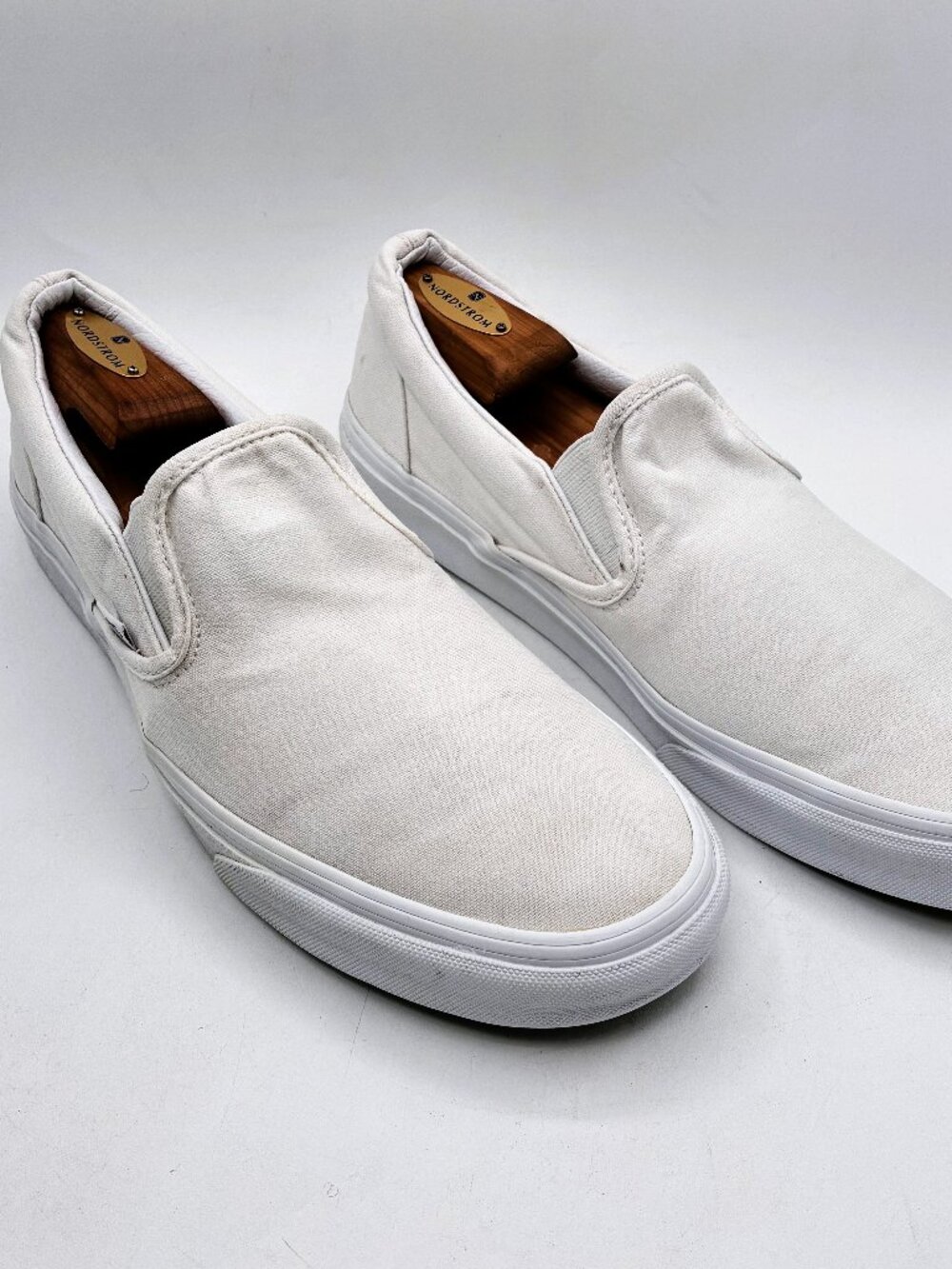 Vans Classic Slip-On True White Canvas Sneakers Shoes Men's US Size 11